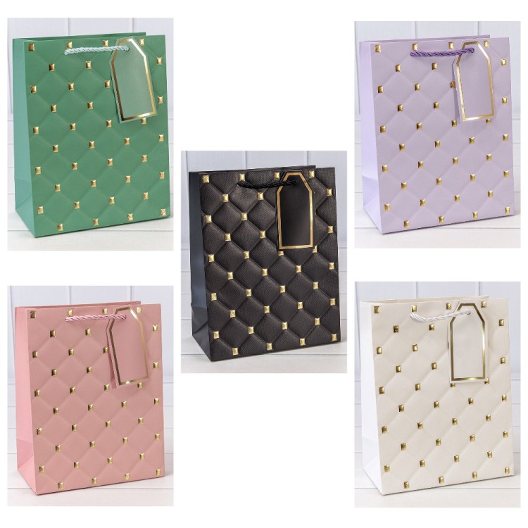 Пакет подарочный с тиснением 891 (микс) 18*23*10 210г 1/20 1/360 Арт: 000891E