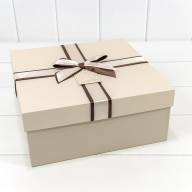 Коробки Квадратные Набор 1/3 27*27*11,5 с двойным бантом Бежевый 1/8 Арт: 721817/1 - Коробки Квадратные Набор 1/3 27*27*11,5 с двойным бантом Бежевый 1/8 Арт: 721817/1