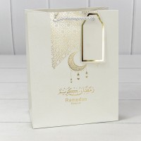 Пакет подарочный с тиснением "Ramadan" 18*23*10 210г Белый 1/20 1/160 Арт: 000272E