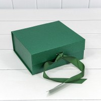 Коробка Прямоугольная 20*18*8 складная на магнитах Зелёный 1/60 Арт: 730225/0122