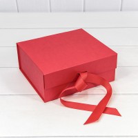 Коробка Прямоугольная 20*18*8 складная на магнитах Красный 1/60 Арт: 730225/0123