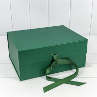 Коробка Прямоугольная 33,5*26*15,5 складная на магнитах Зелёный 1/32 Арт: 730228/0122