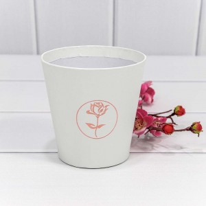 Коробка "Ваза для цветов" 10,7*10,6 с тиснением "Мини" Белый 1/10 1/120 Арт: 720788/7