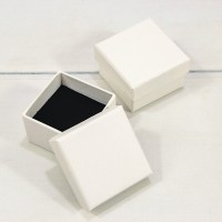 Коробка Квадратная 5,5*5,5*3,5 Белый 1/24 1/360 Арт: 62386/1
