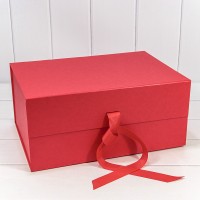 Коробка Прямоугольная 39*28*17,8 складная на магнитах Красный 1/24 Арт: 730229/0123